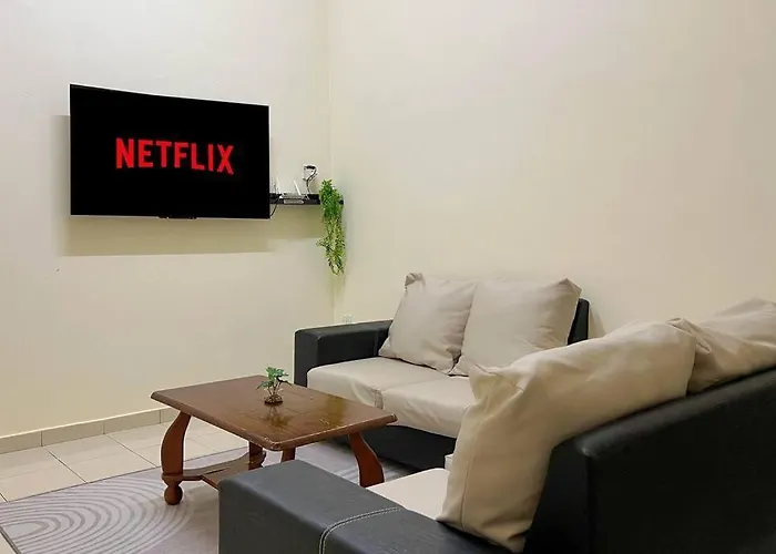Comfy 4Br Terrace House Homestay With Netflix And Games