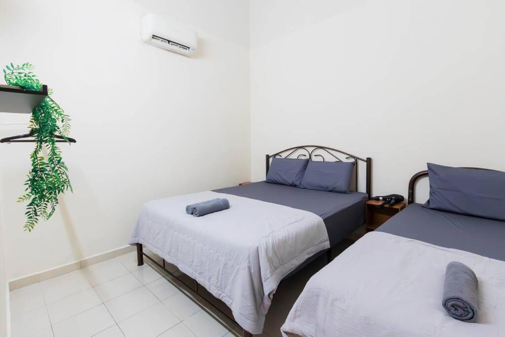 Comfy 4br Terrace House With Netflix And Games Holiday home